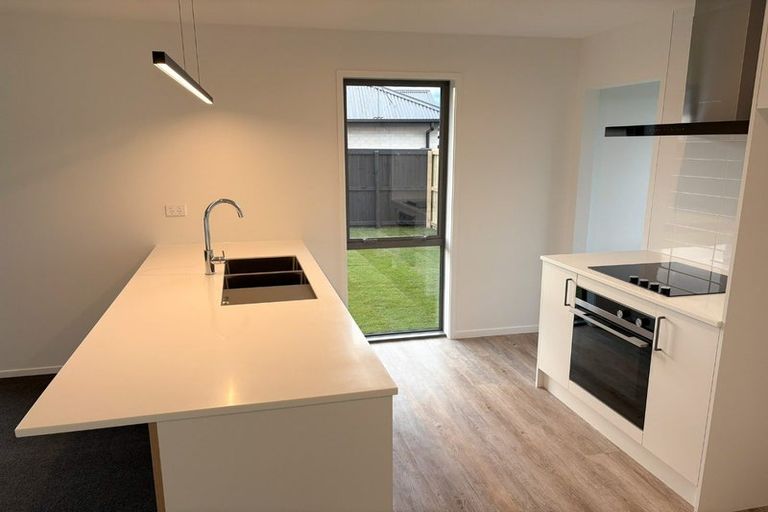 Photo of property in 31 Hilton Drive, Amberley, 7410