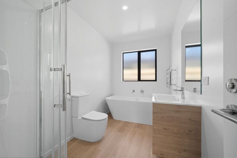 Photo of property in 89 Bill Hammond Drive, Belfast, 8051