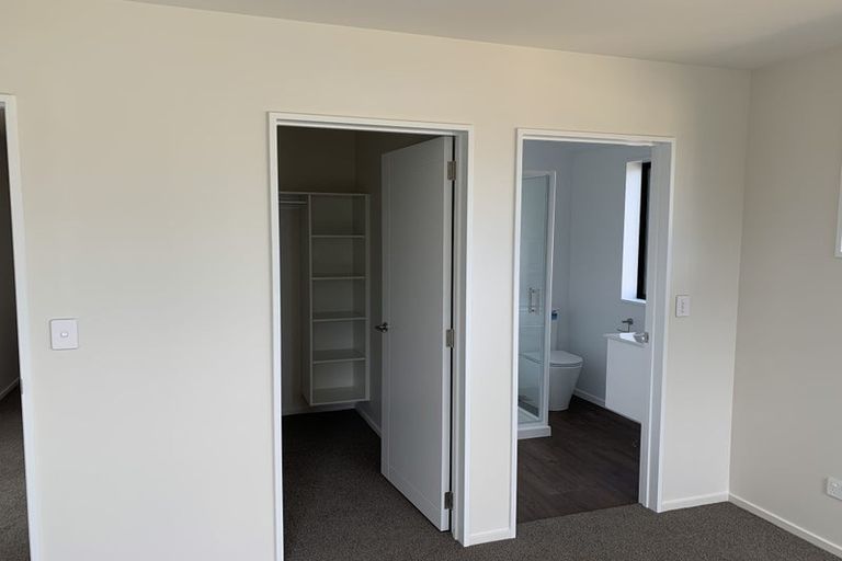 Photo of property in 7 Marcoola Drive, Rolleston, 7614