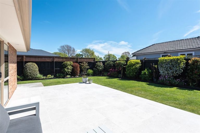 Photo of property in 53 Saint Martins Road, Saint Martins, Christchurch, 8022