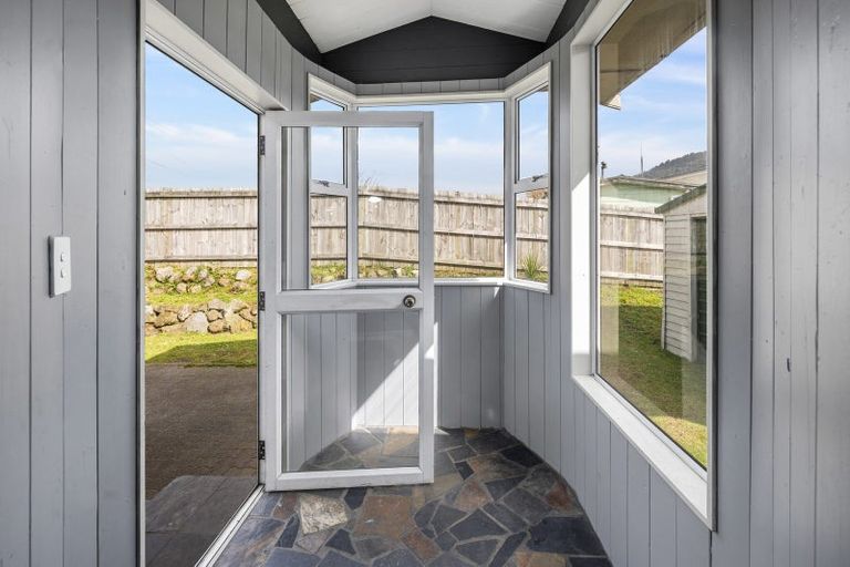 Photo of property in 24 Alison Street, Mangakakahi, Rotorua, 3015