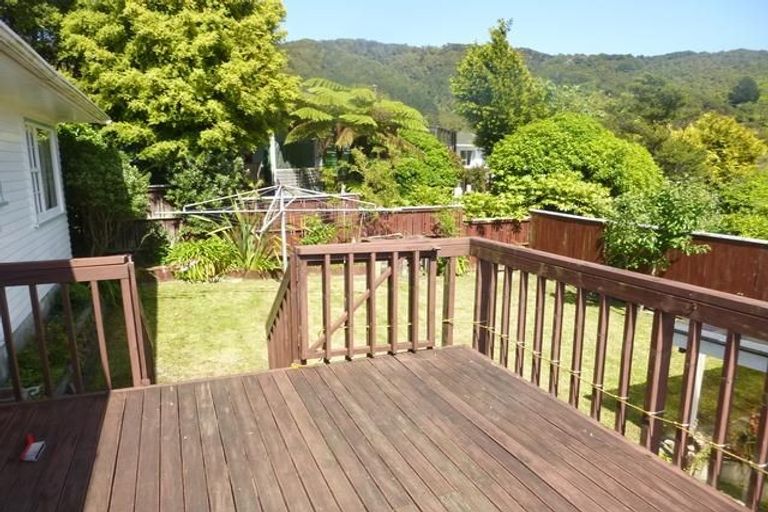 Photo of property in 36 Holland Street, Wainuiomata, Lower Hutt, 5014