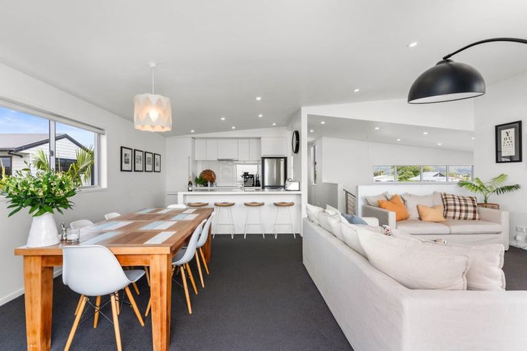 Photo of property in 109a Simpson Road, Papamoa Beach, Papamoa, 3118