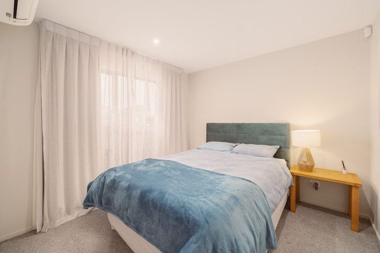 Photo of property in 6b Rawhiti Avenue, New Brighton, Christchurch, 8083