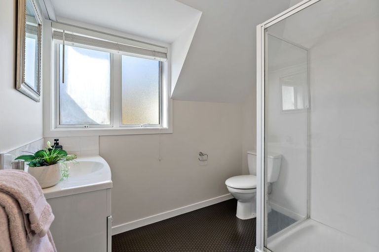 Photo of property in 51a Calcutta Street, Khandallah, Wellington, 6035