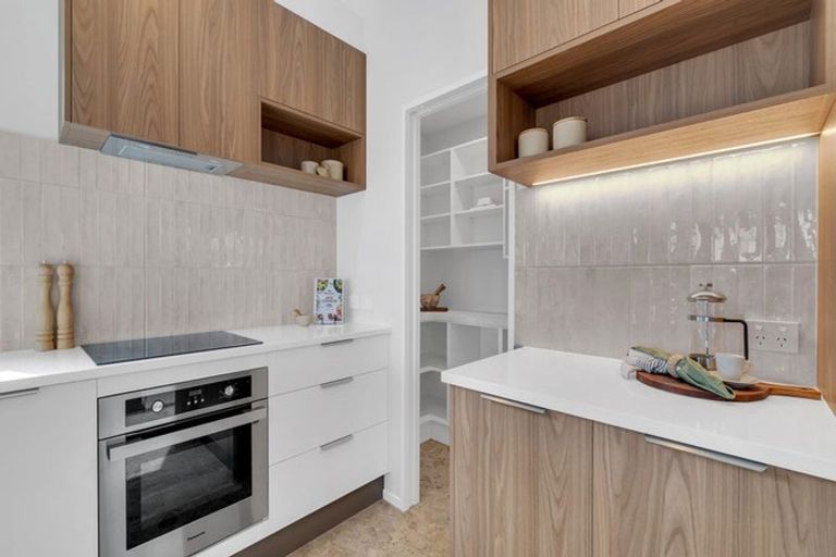 Photo of property in 35 Crossley Avenue, Woodend, 7610