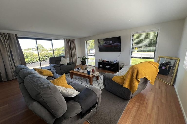 Photo of property in 91 Gladstone Road, Woodend, 7610