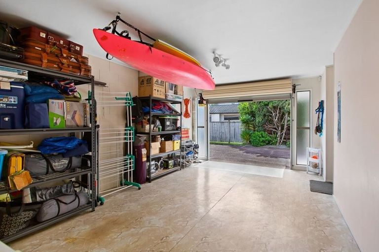 Photo of property in 19b Lillian Place, Orewa, 0931
