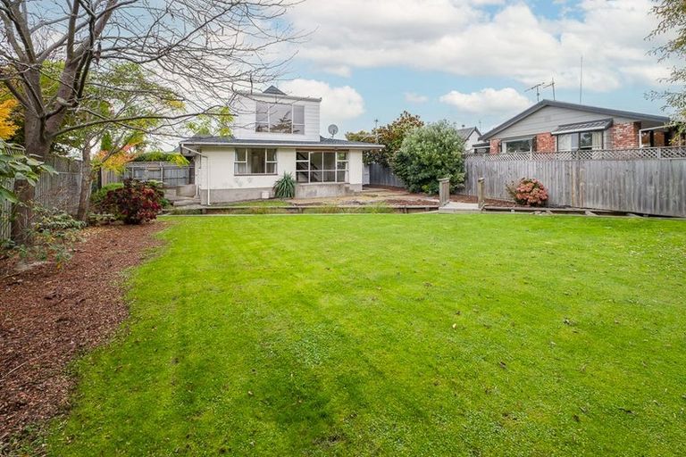 Photo of property in 2/77 Mays Road, St Albans, Christchurch, 8052