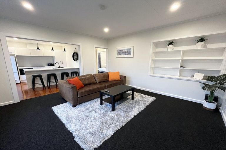 Photo of property in 53 Handyside Street, Tawa, Wellington, 5028