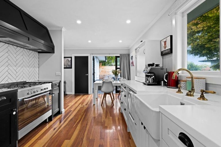 Photo of property in 9 Elliott Crescent, Havelock North, 4130
