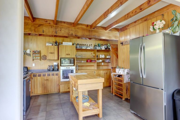 Photo of property in 235 No 2 Line, Okoia, Whanganui, 4572