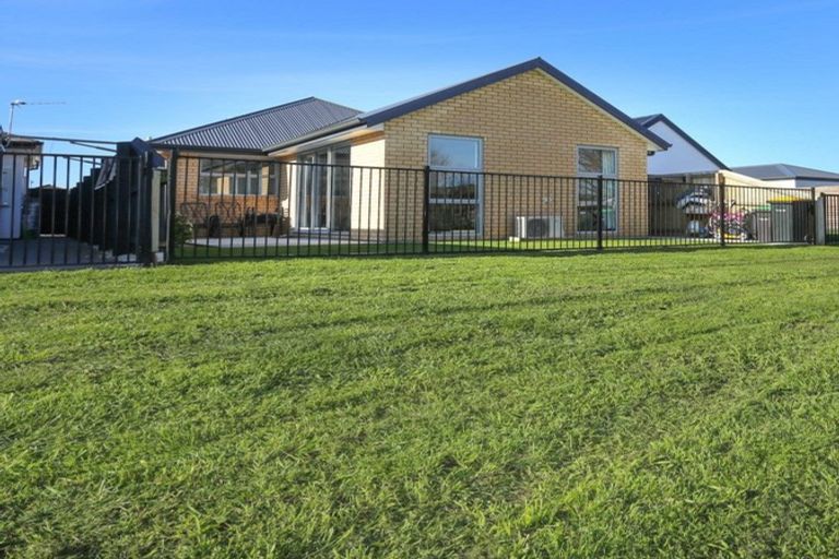 Photo of property in 10 Sharman Place, Wigram, Christchurch, 8042