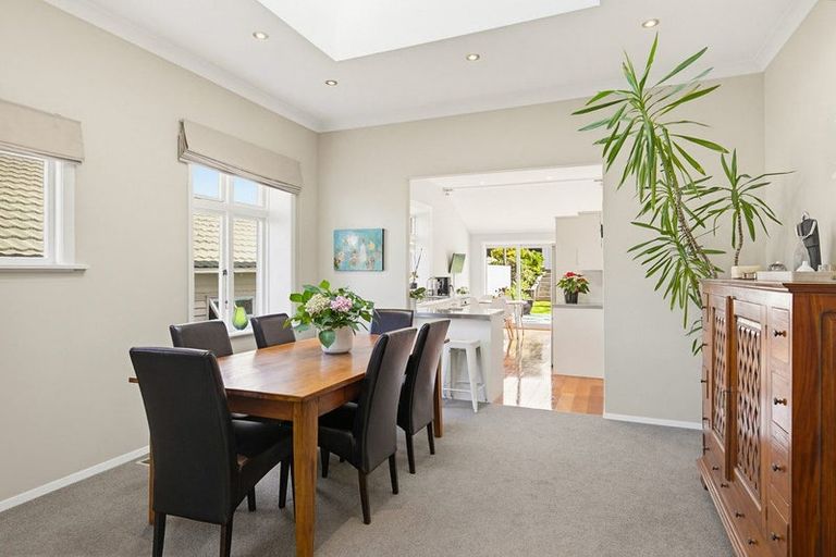 Photo of property in 28 Arawa Road, Hataitai, Wellington, 6021