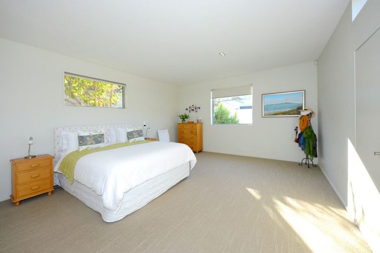 Photo of property in 110a Wairakei Road, Bryndwr, Christchurch, 8052
