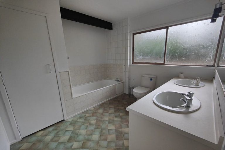Photo of property in 114 Airfield Road, Takanini, Papakura, 2582