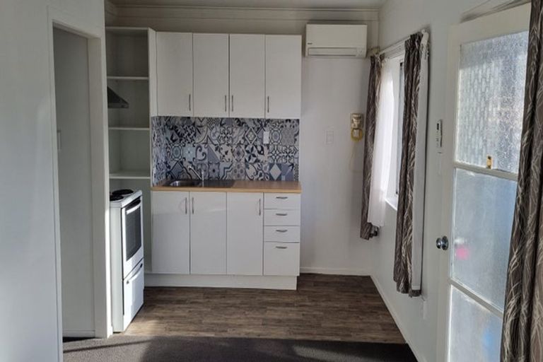 Photo of property in 2 Deveron Street, Regent, Whangarei, 0112