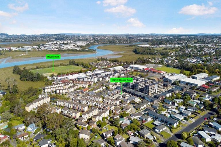 Photo of property in St Claire Village, 124/172 Mcleod Road, Te Atatu South, Auckland, 0610
