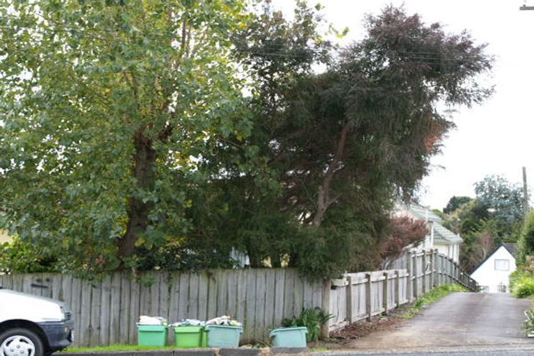 Photo of property in 23 Union Road, Howick, Auckland, 2014