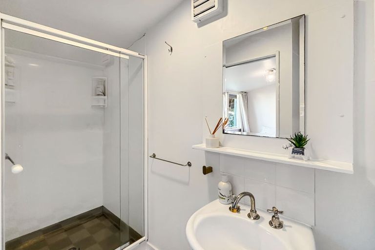 Photo of property in 150 Innes Road, St Albans, Christchurch, 8052