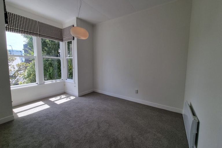 Photo of property in 99 Webb Street, Mount Cook, Wellington, 6011