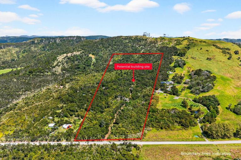 Photo of property in 495 Rahuikiri Road, Tomarata, Wellsford, 0972