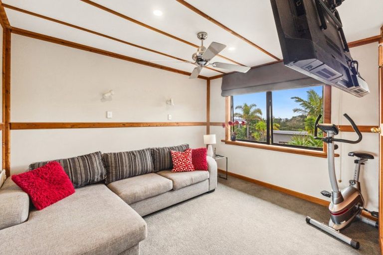 Photo of property in 43 Hihitahi Rise, Paihia, 0200