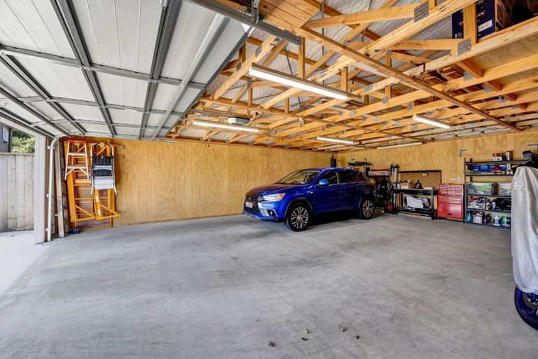 Photo of property in 7 Pukatea Street, Inglewood, 4330