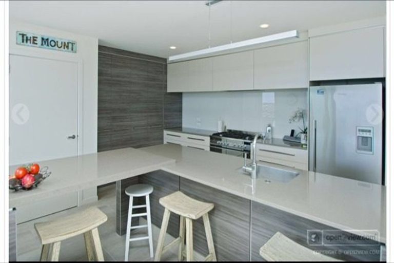 Photo of property in 154 Marine Parade, Mount Maunganui, 3116