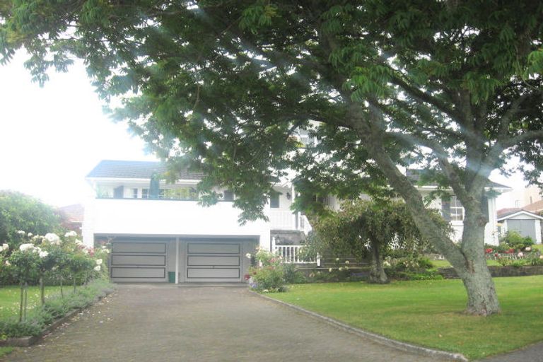 Photo of property in 60 Oxford Street, Te Puke, 3119