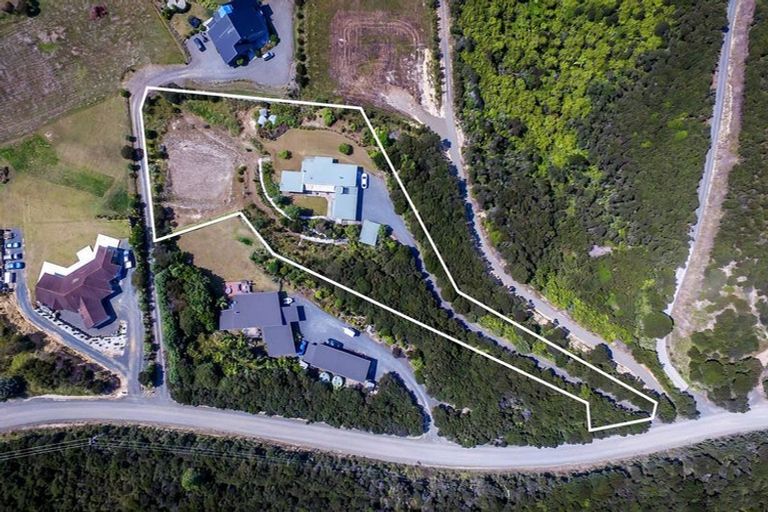 Photo of property in 234 Wharau Road, Kerikeri, 0293