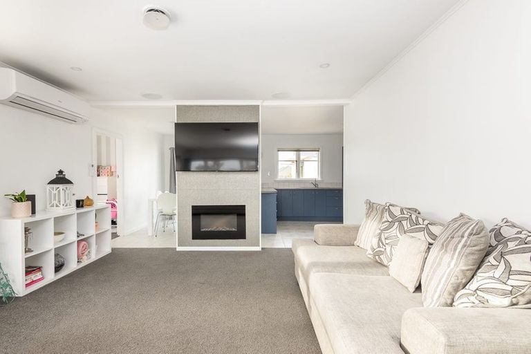 Photo of property in 116 Blankney Street, Hornby, Christchurch, 8042