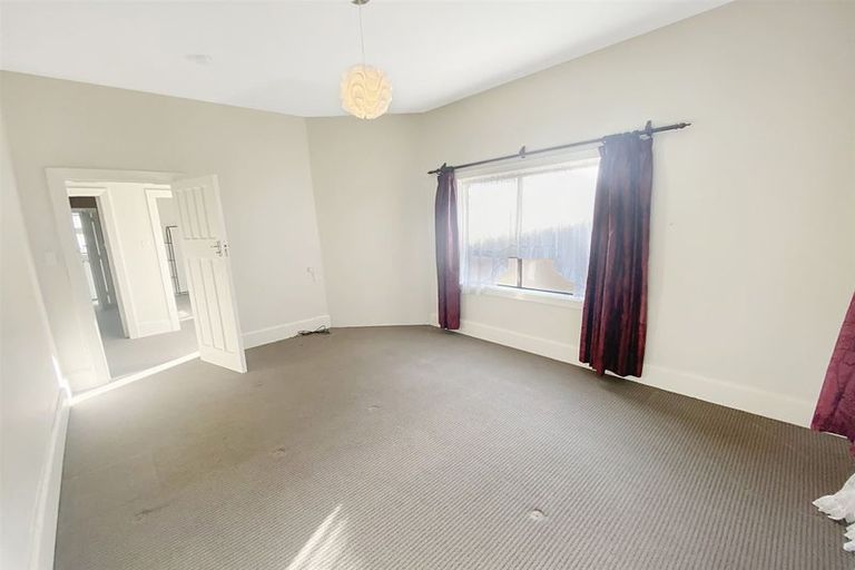 Photo of property in 9 Defoe Place, Waltham, Christchurch, 8023