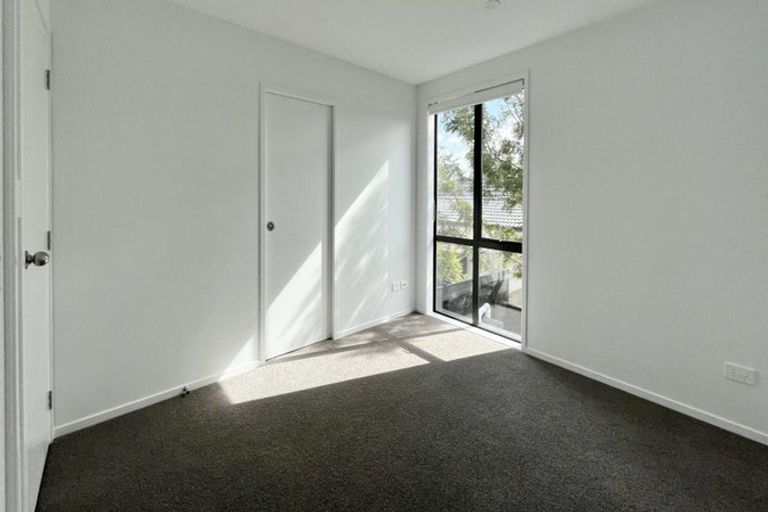 Photo of property in 3/3 Fairdale Place, Birkdale, Auckland, 0626