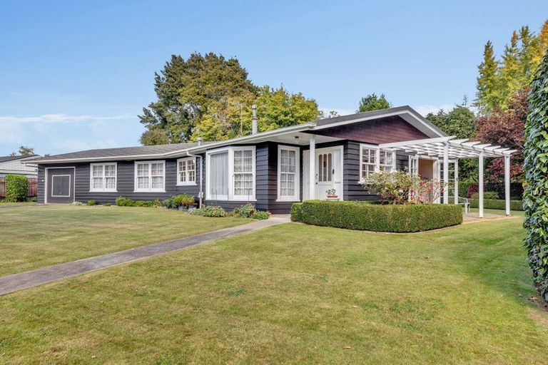 Photo of property in 1 Nansen Place, Levin, 5510