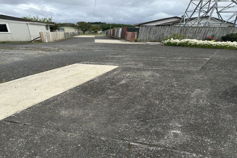 Photo of property in 8 Carey Place, Otara, Auckland, 2023