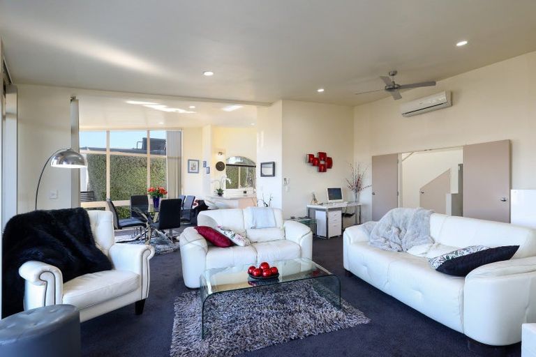 Photo of property in 33 Calamaras Street, Enner Glynn, Nelson, 7011