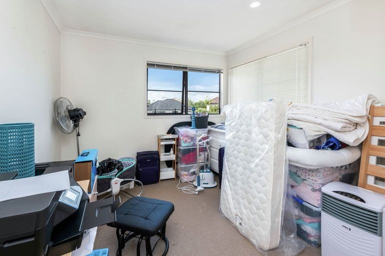 Photo of property in 127 Cyril French Drive, Flat Bush, Auckland, 2016