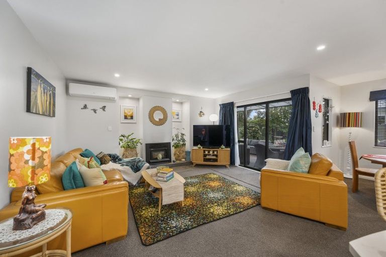 Photo of property in 9 Harrison Court, Clive, 4102