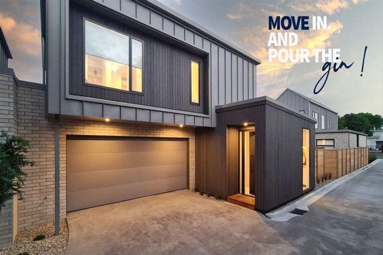 Photo of property in 23u2 Strowan Avenue, Fairfield, Hamilton, 3214