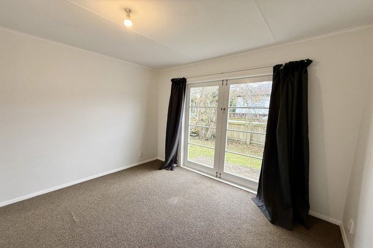 Photo of property in 19 Wood Street, Wainuiomata, Lower Hutt, 5014