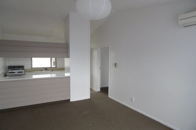 Photo of property in 2/106 Nursery Road, Phillipstown, Christchurch, 8011