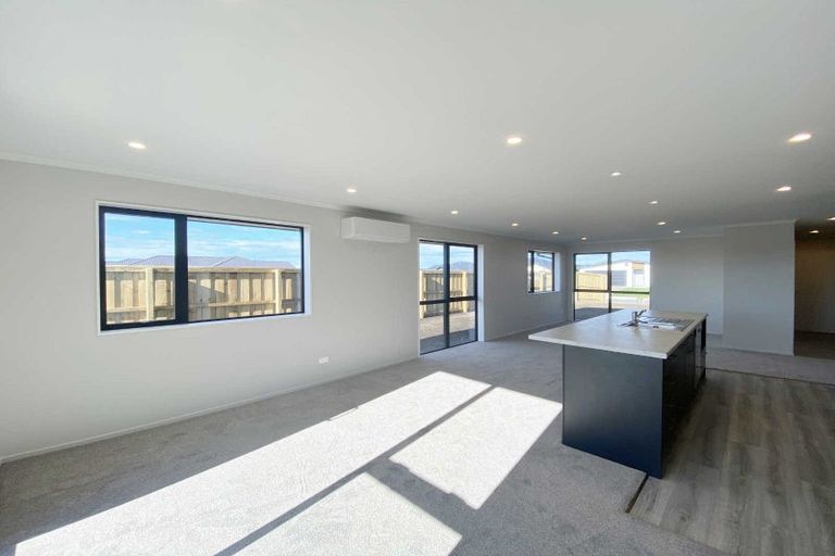 Photo of property in 30 Ellmers Street, Woodend, 7691