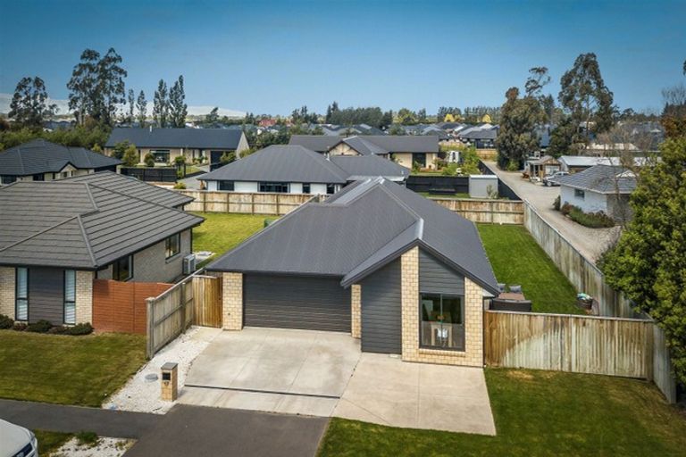 Photo of property in 17 Dynes Road, Rolleston, 7615