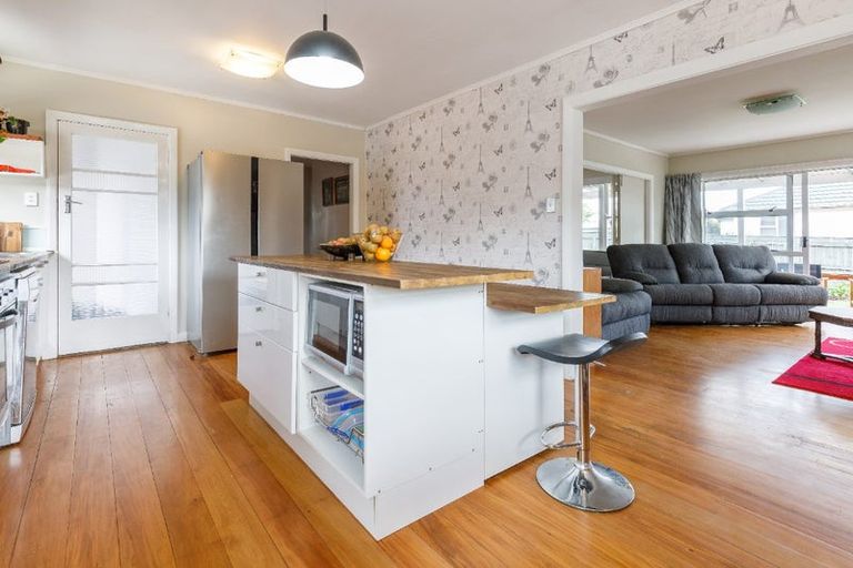 Photo of property in 22 Arapiki Road, Stoke, Nelson, 7011