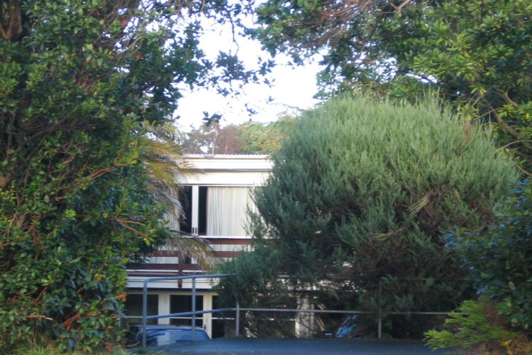 Photo of property in 20 Sweetman Avenue, Paraparaumu Beach, Paraparaumu, 5032