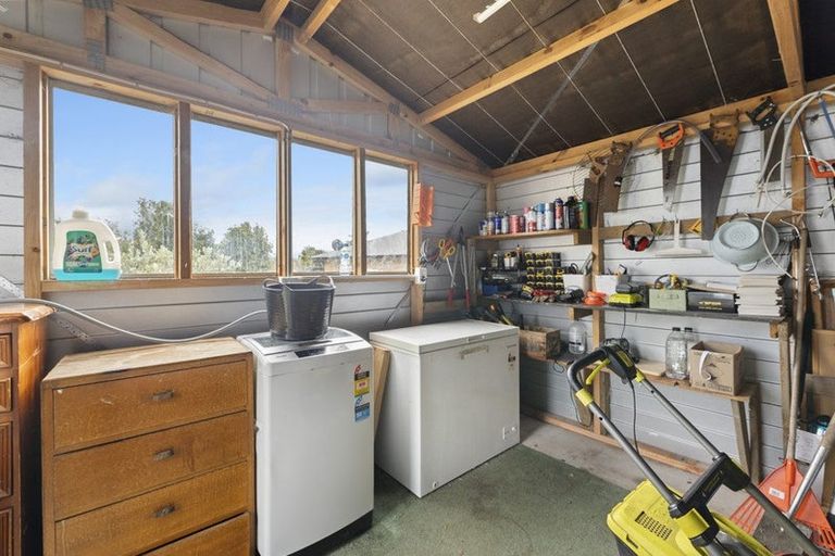 Photo of property in 10 Sandown Street, Waihola, Milton, 9073
