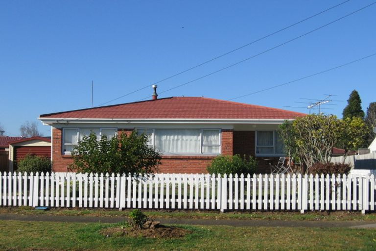 Photo of property in 121 Old Wairoa Road, Papakura, 2110