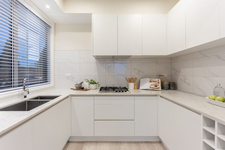 Photo of property in 7 Bounty Road, Long Bay, Auckland, 0630