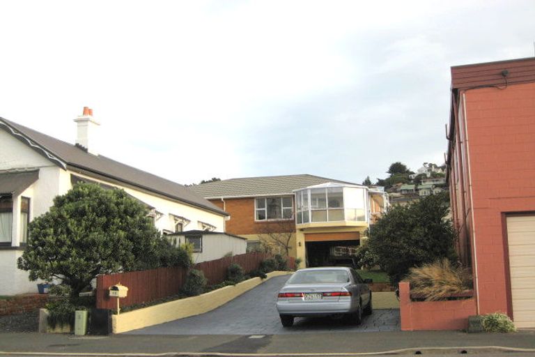 Photo of property in 13 Beach Street, Saint Clair, Dunedin, 9012